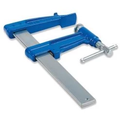 Serre-joint à Pompe 270 Cm Section 40 X 10 Mm Saillie De 140 Mm Et Frein Antiglissant - UR-1522270 - Urko